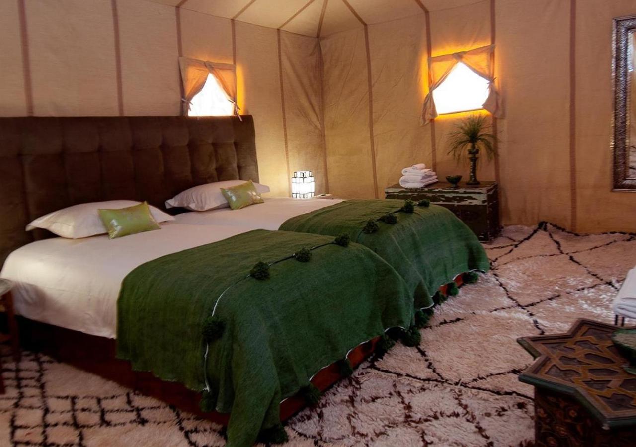 Holiday Luxury Camp เมอร์ซูกา ห้อง รูปภาพ